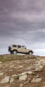 Jeep Wrangler Sahara Unlimited 2011 года